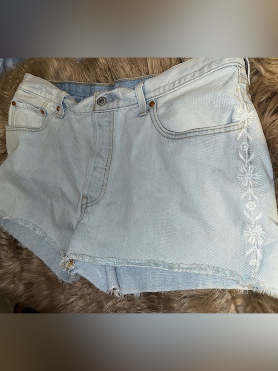 Levi's Pants - Levi’s 501 Jean Cut Off Jean Shorts With White Embroidered Sides Women 33 or 12‌